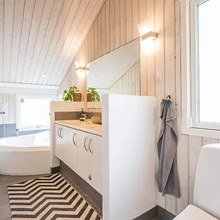 Holiday Lvi Feriehus *